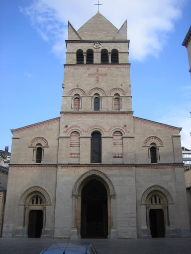 Visitez la basilique Saint Martin d’Ainay durant vos 2 jours à Lyon