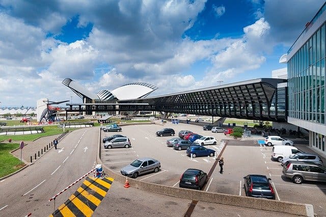 Utiliser le covoiturage pour rejoindre Lyon depuis l'aéroport