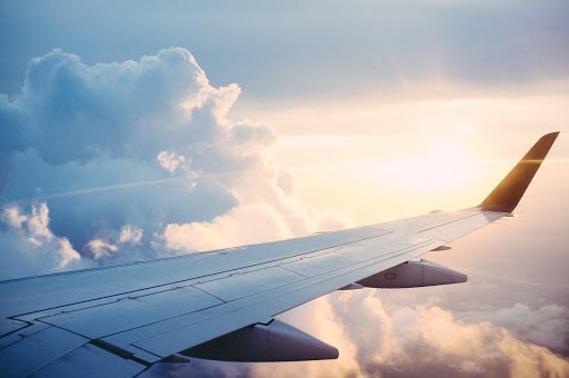 Bien choisir ses vols d’avion pour voyager pas cher à Lyon