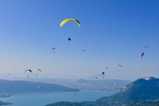 6 jours pour faire des activités à Annecy comme du parapente