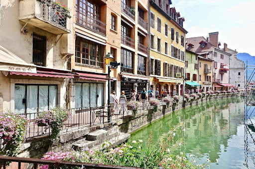 Les belles rues d'Annecy
