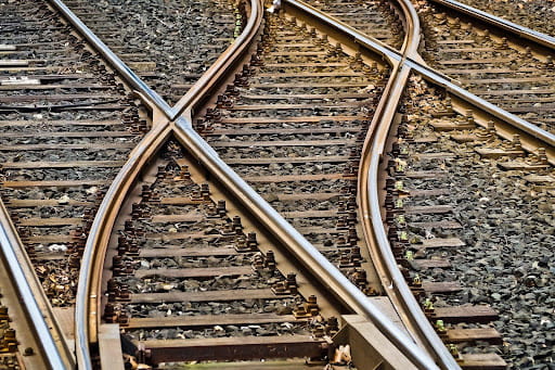 Le train, une solution pour voyager pas cher à Annecy