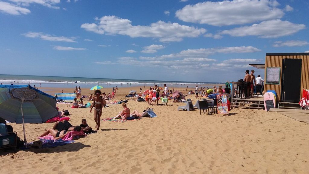 Activités sur la plage de Sauveterre