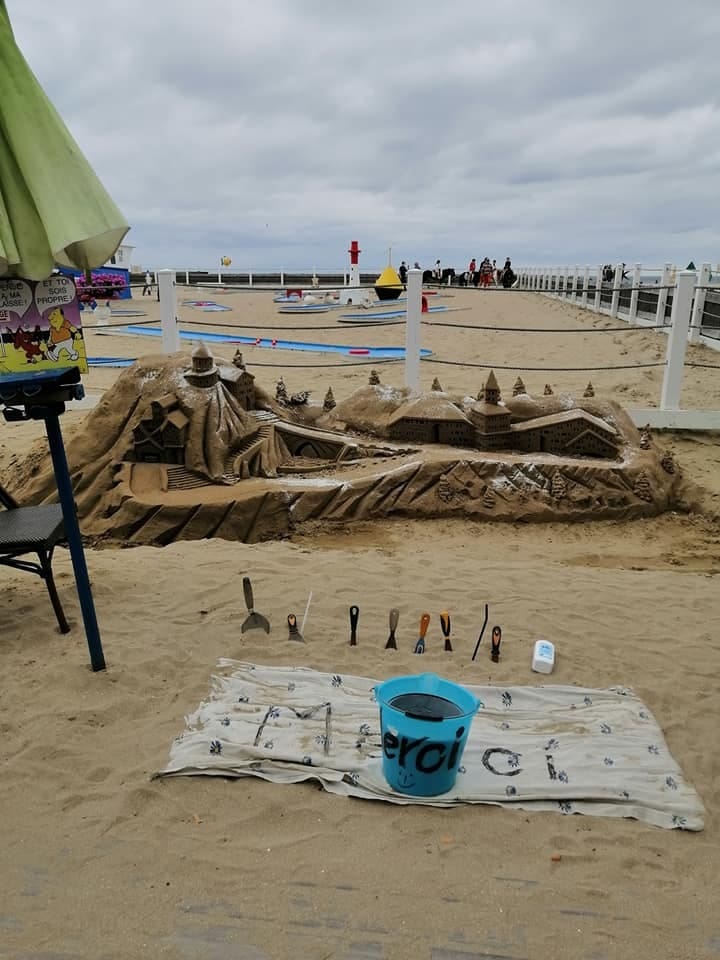 château de sable plage Honfleur