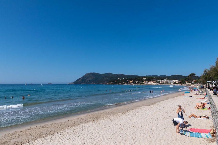 La Plage des Sablettes - plages de Fréjus