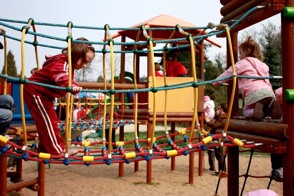 enfant colonie de vacances