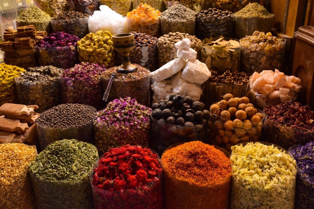 les souks, une activité à faire à Marrakech