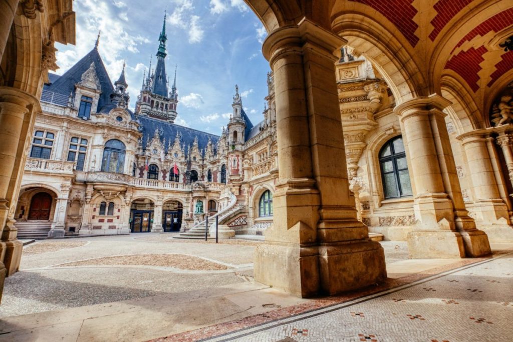 Le palais Bénédictine Fécamp