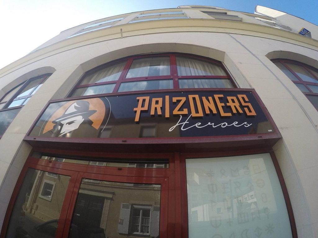 Prizoniers Heroes au Mans