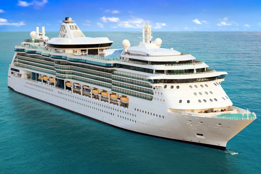 bateau de croisière en mer