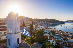 voyage en grece avec drapeau