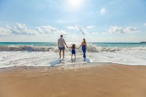 famille sur la plage