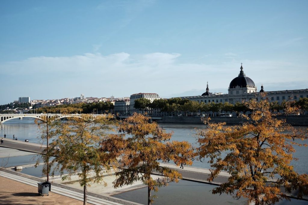 quai à Lyon