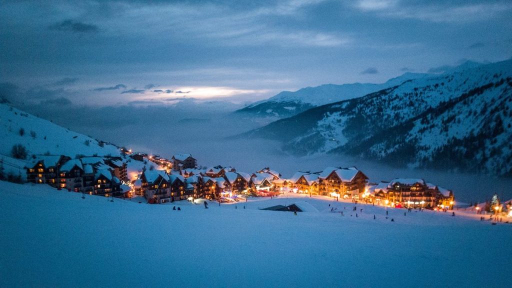 station de ski à la montagne